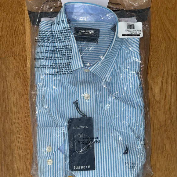 Men's Nautica Blue and White Oxford Shirt - Picture 2 of 2